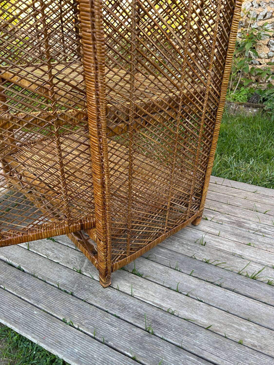 Large woven rattan shelf 🇮🇹 Vintage Italy 1970