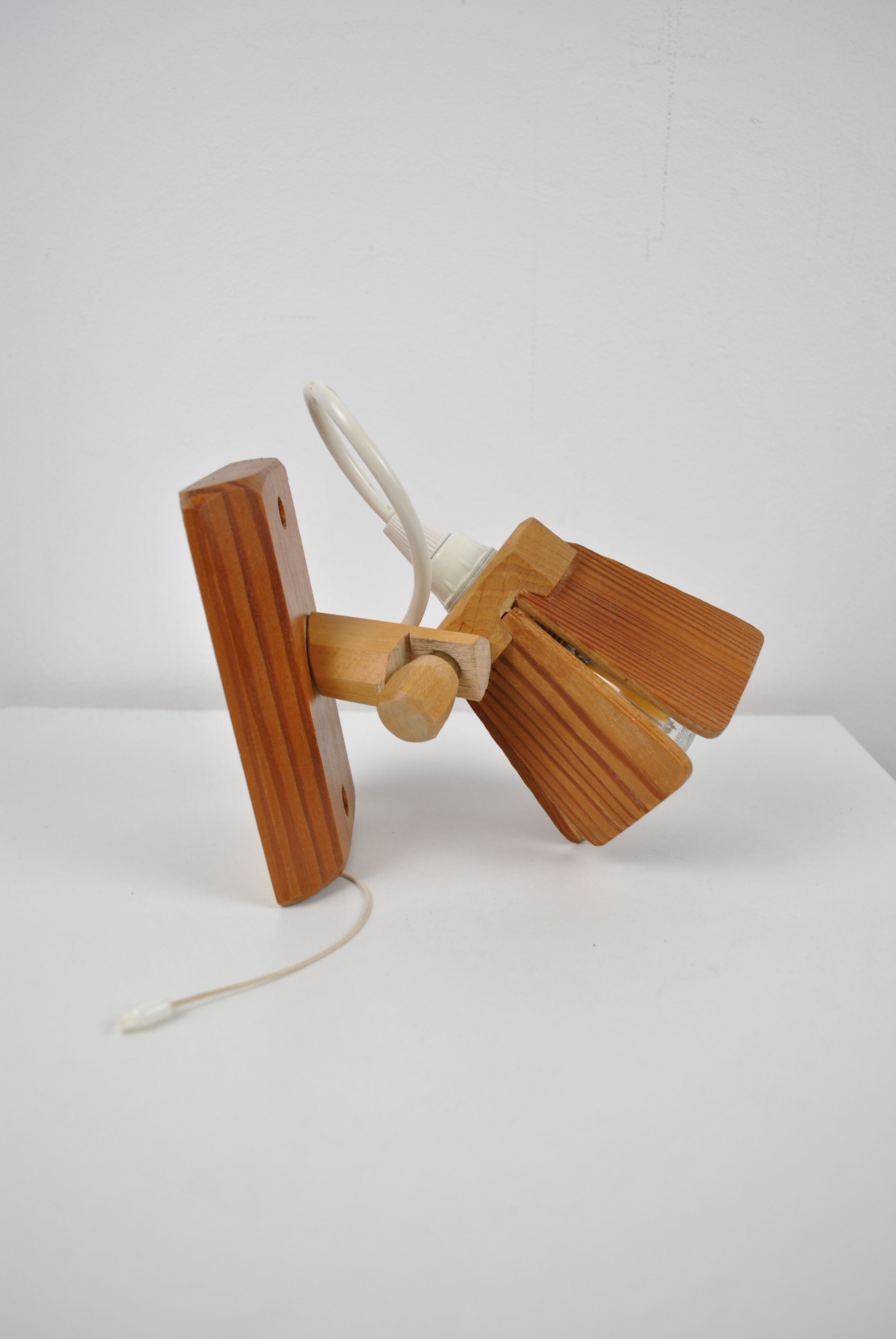 Pine wall lamp 1980