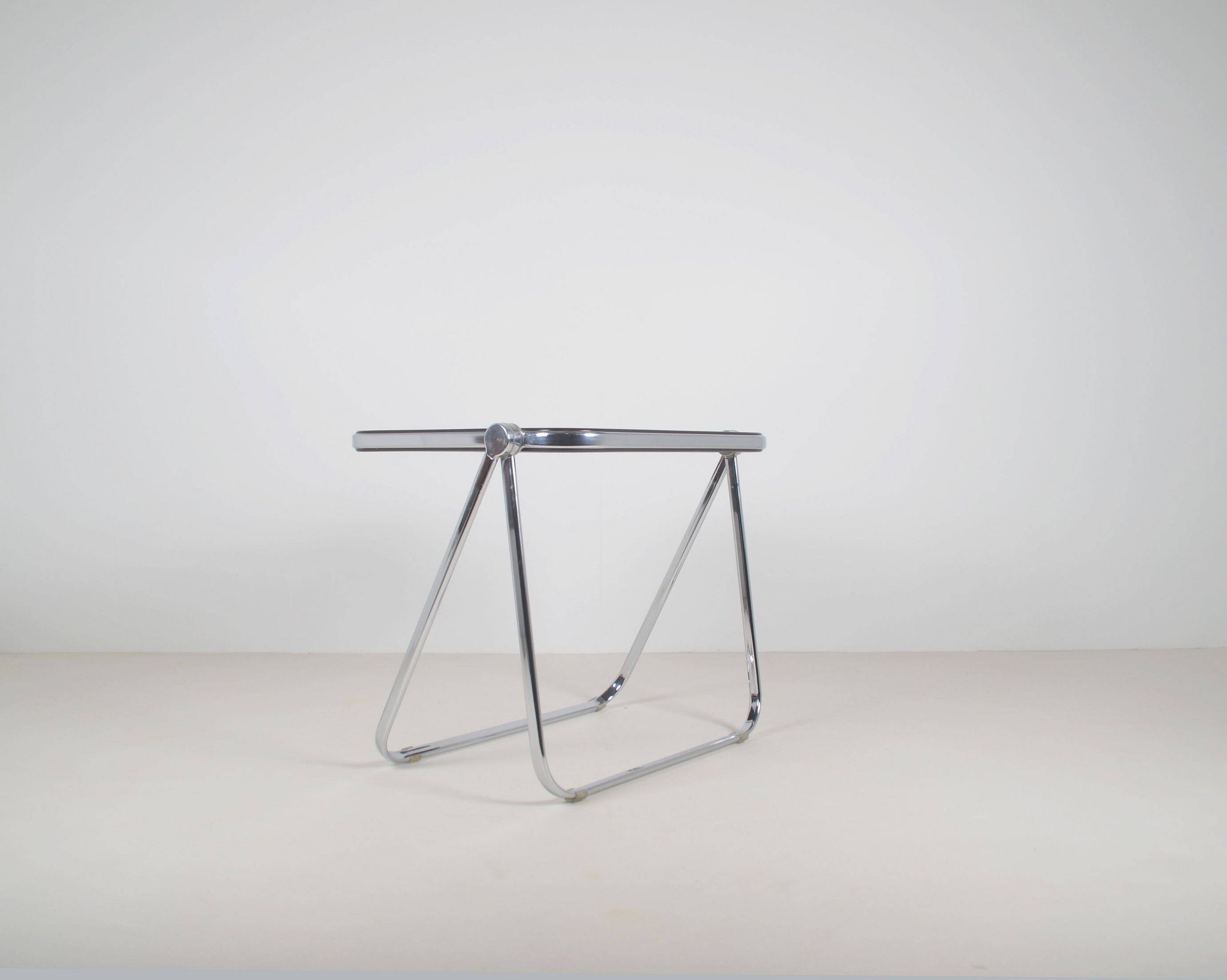 Bureau pliant 'Platone' de Giancarlo Piretti pour Castelli, années 1970.