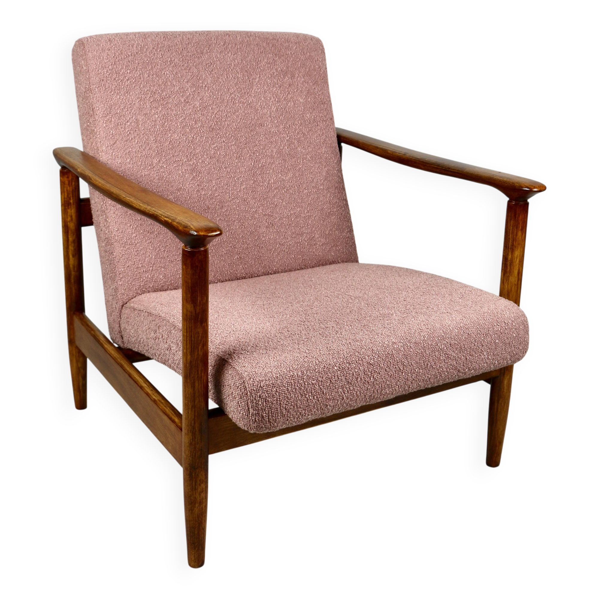 Fauteuil GFM-142 conçu par Edmund Homa des années 70, en bouclé rose - 2 pièces disponibles.