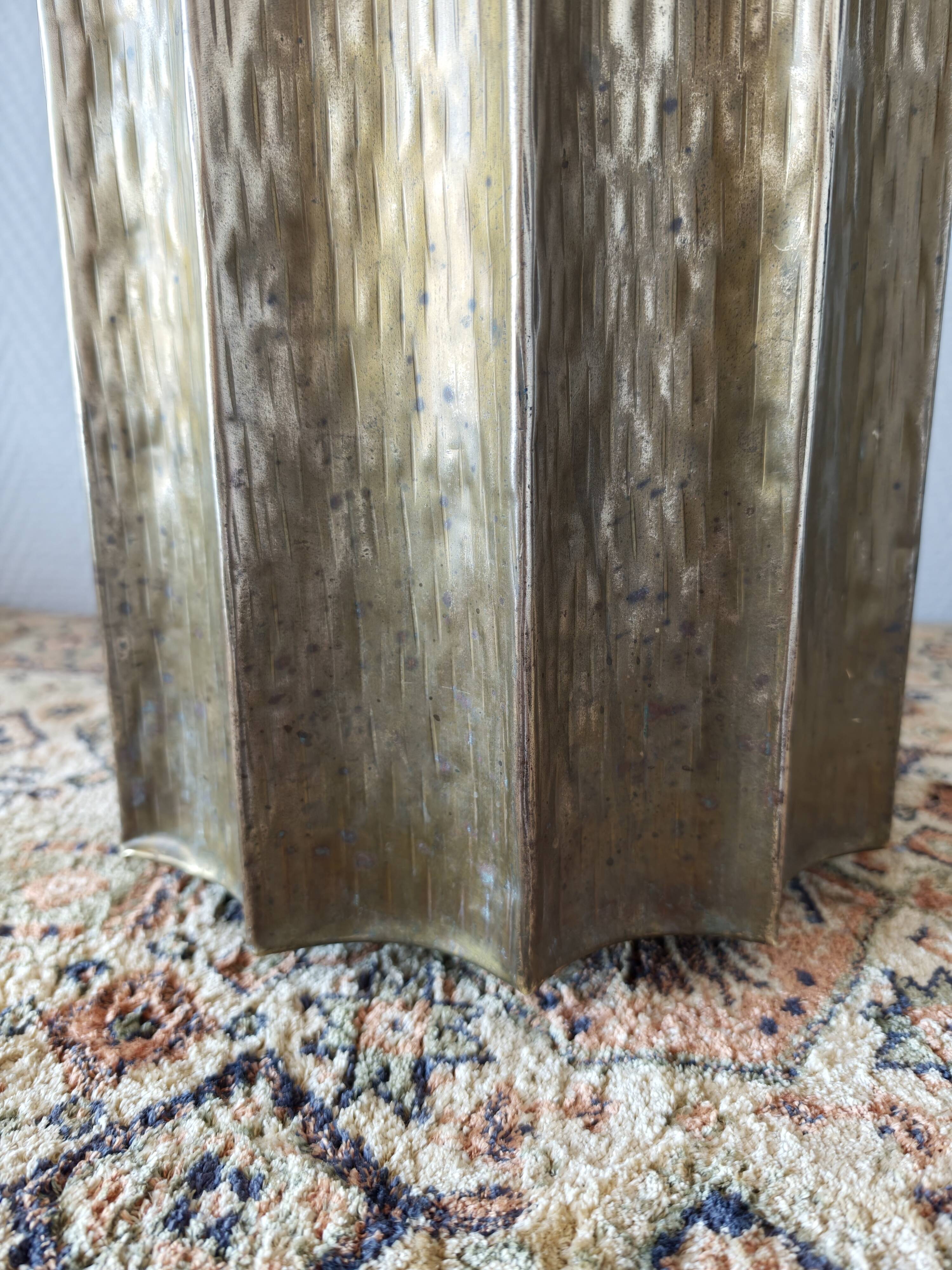 Egidio Casagrande umbrella stand in hammered brass, Italy, circa 1960.