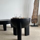 Monoxyl sofa end in black mango tree tripod half-sphere tray h:45 d:44