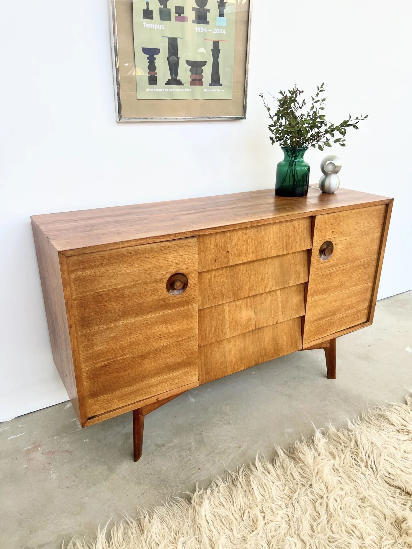 Mid-century teak sideboard, 2 doors 4 drawers — brutalist spirit