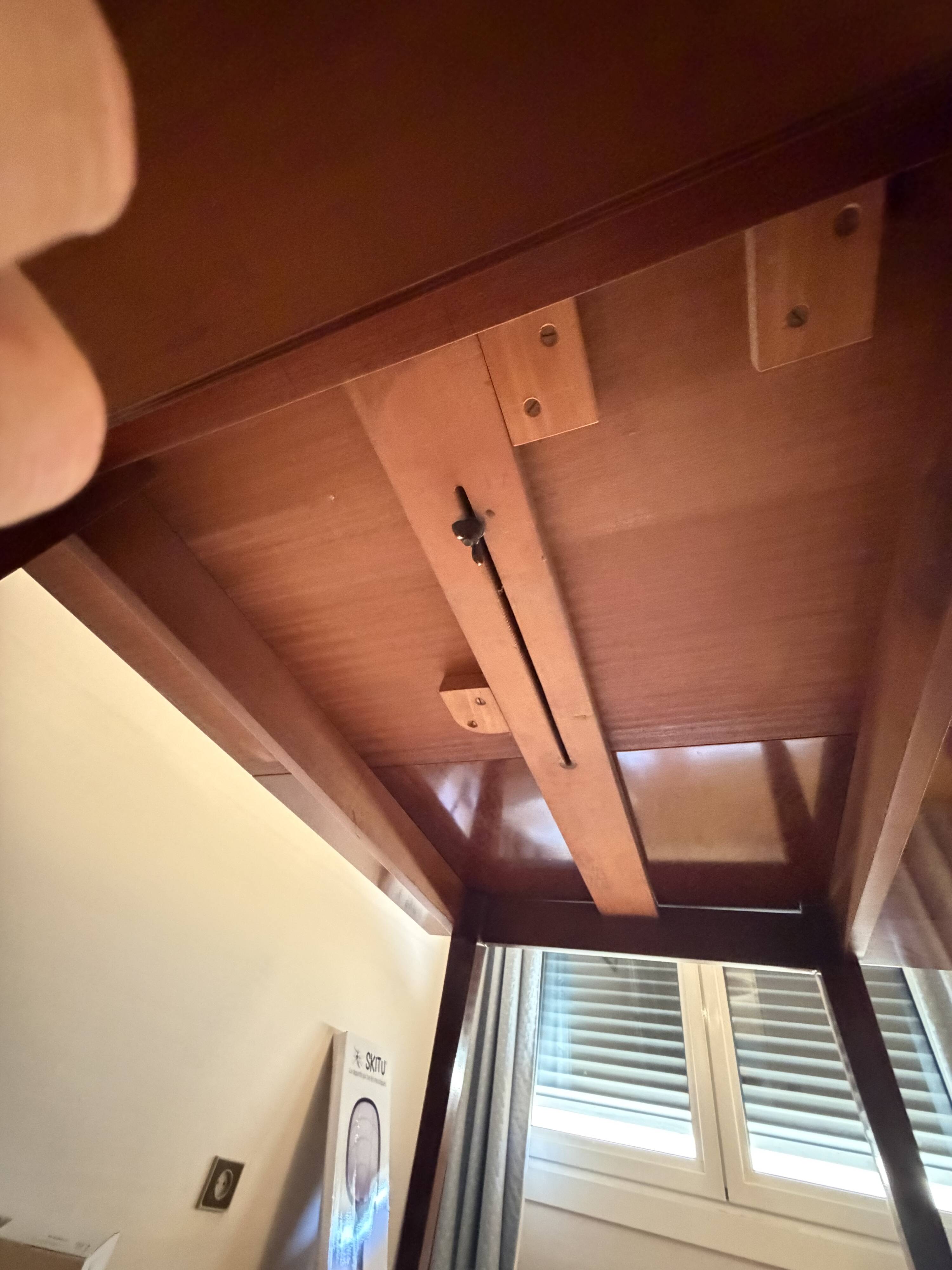 Folding bridge table in solid mahogany – 1950s – professionally restored