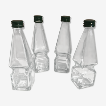 Set de 4 bouteilles en verres