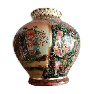 Vase Royal Satsuma Geisha Girls Landscape Porcelain