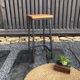 Workshop stool in oak and metal