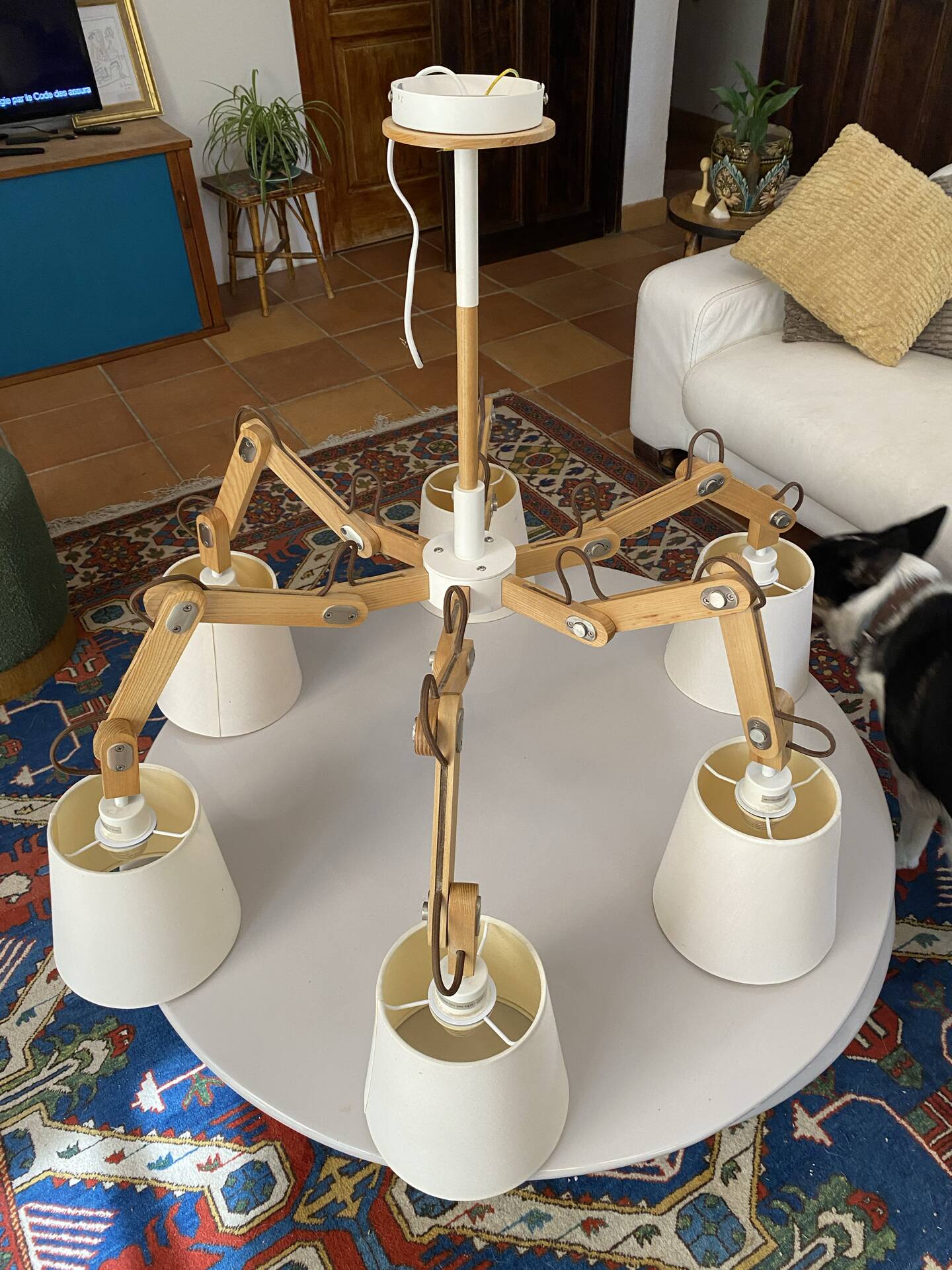 Lustre scandinave avec bras articulés