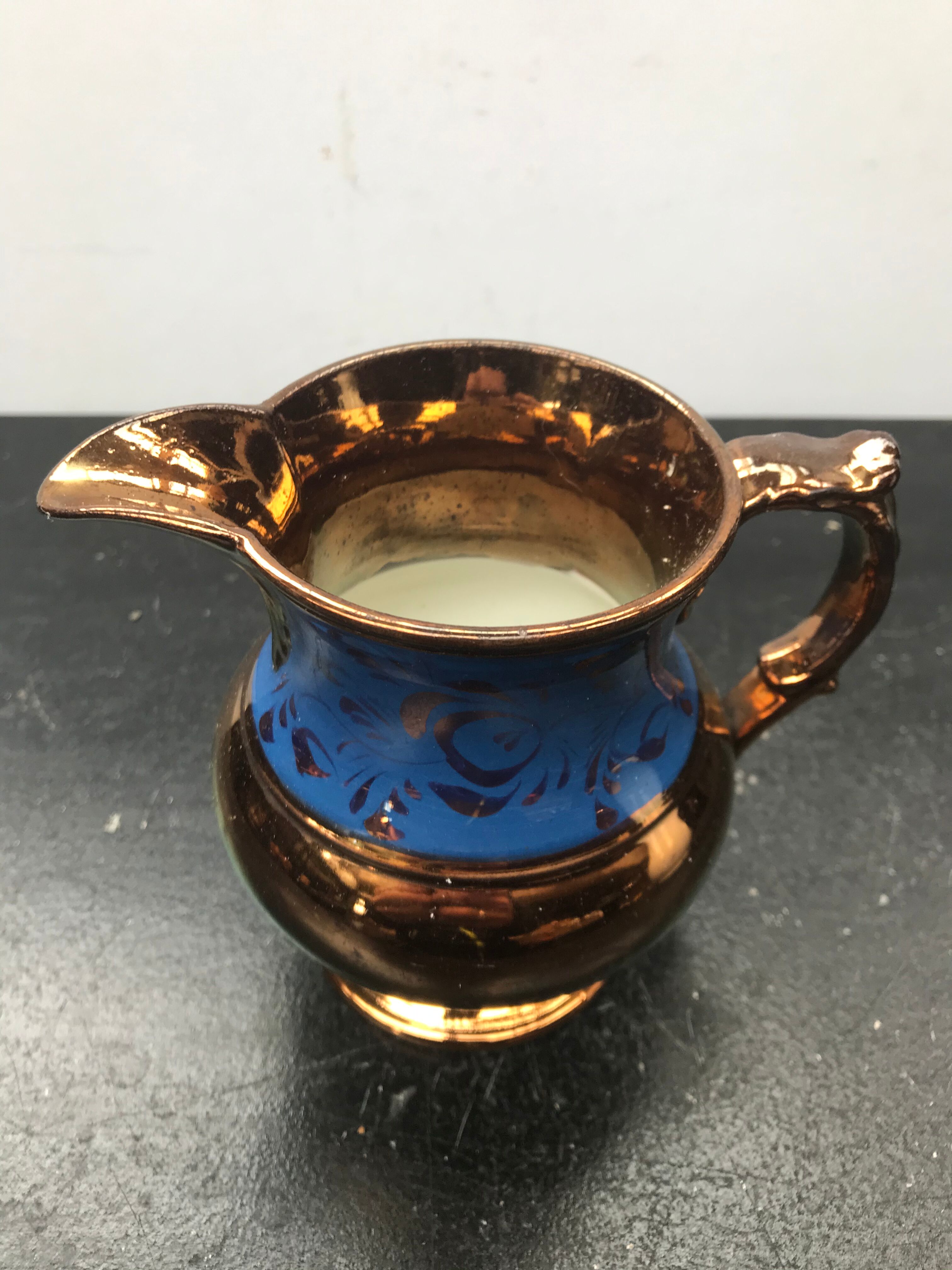 Former jersey pitcher golden ceramics - vintage blue