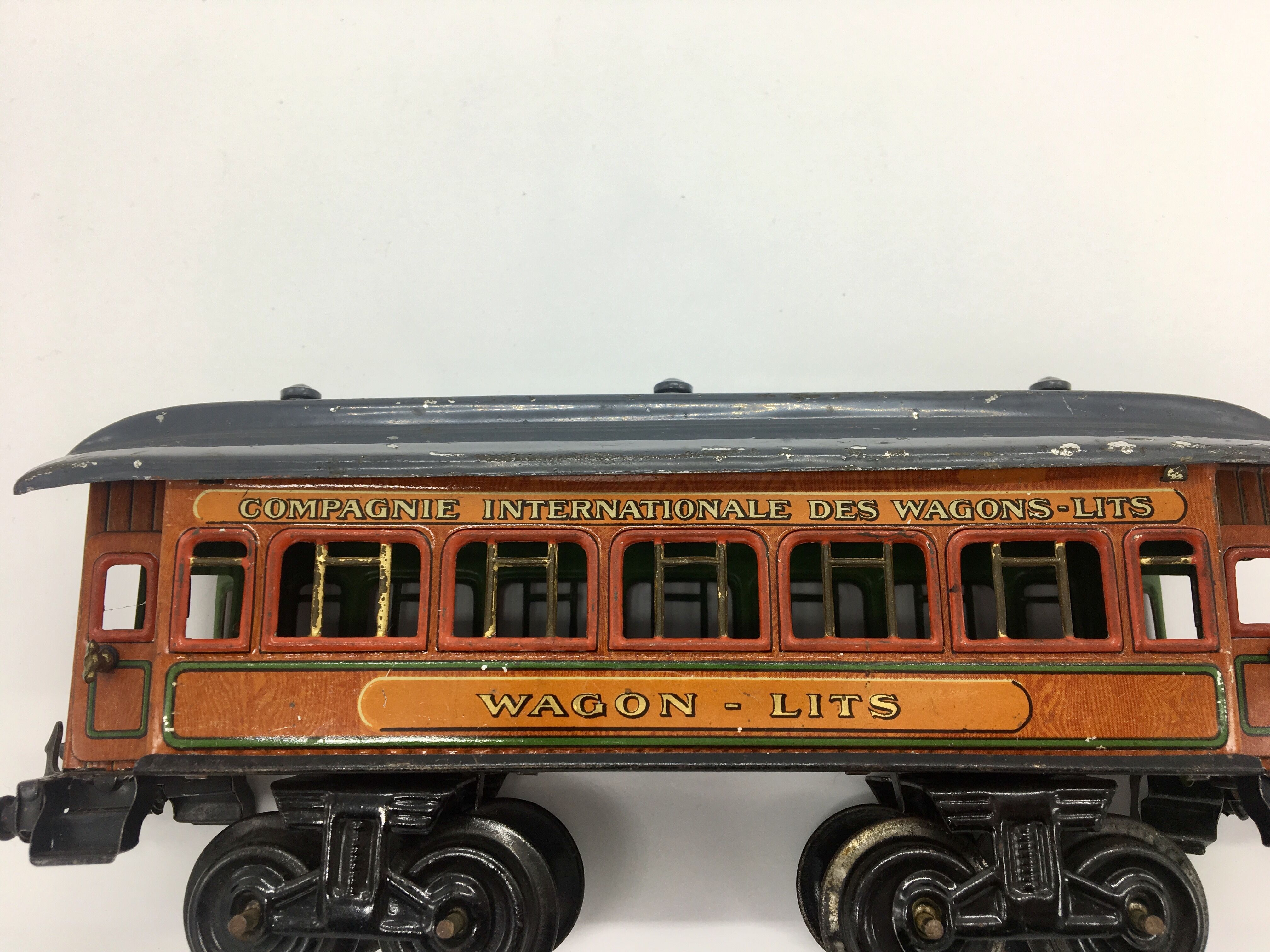 Pitch train Tin 1930s