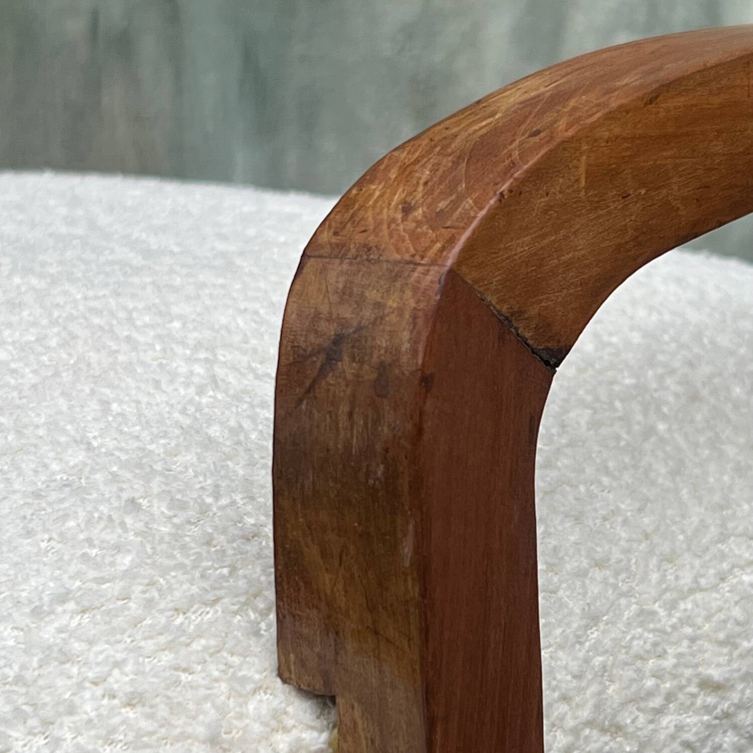 Deux tabourets mouton Decò