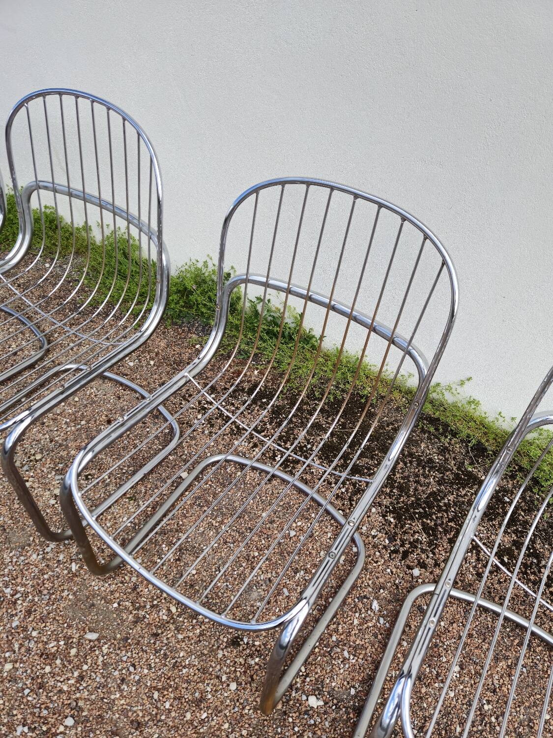 Set of 6 chrome metal design chairs from the 1970s.