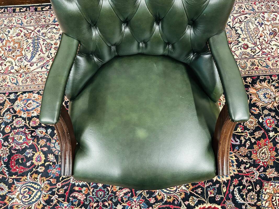 English Green Chesterfield Office Chair Desk chair green