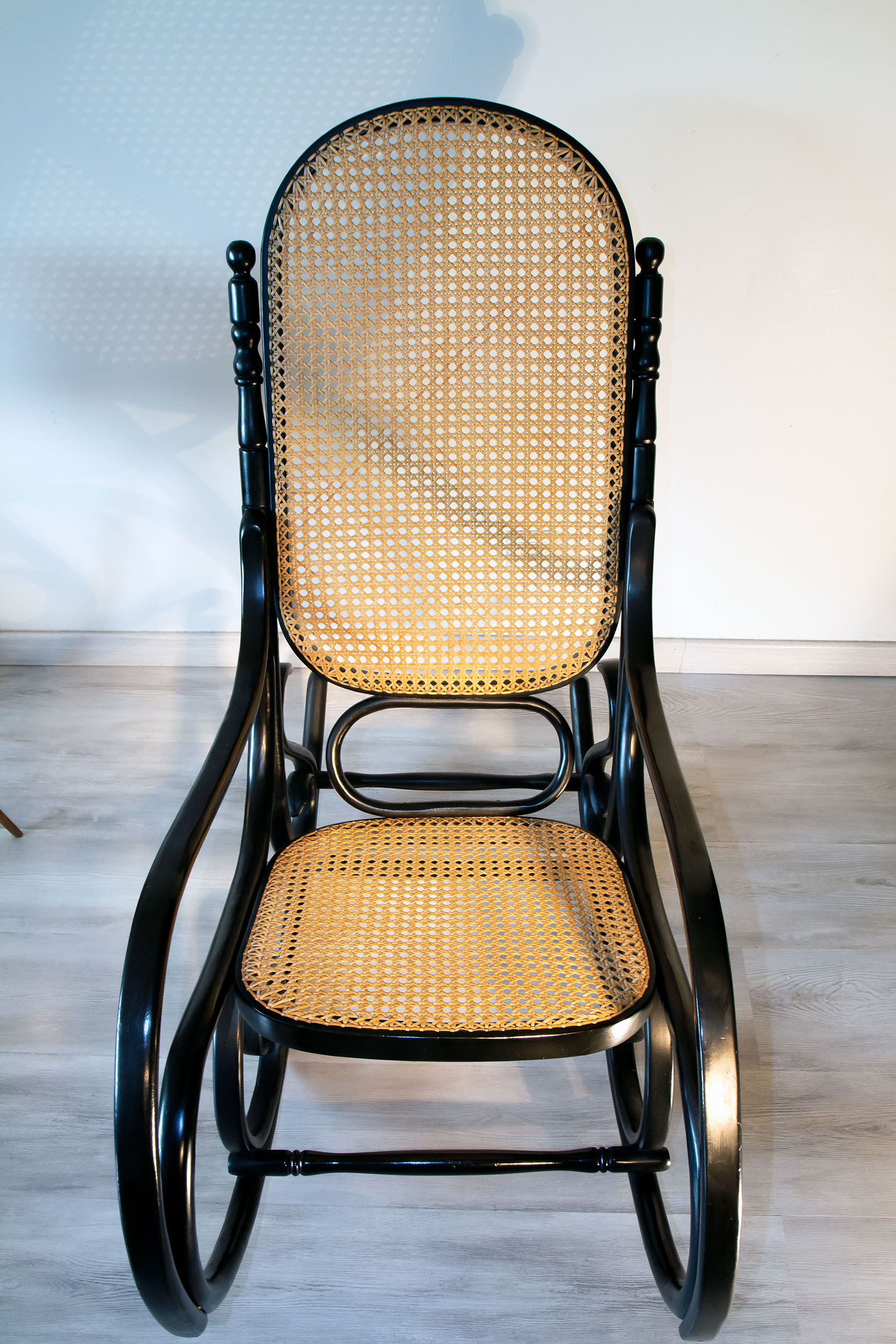 Rocking-chair black canned bentwood 1960-70