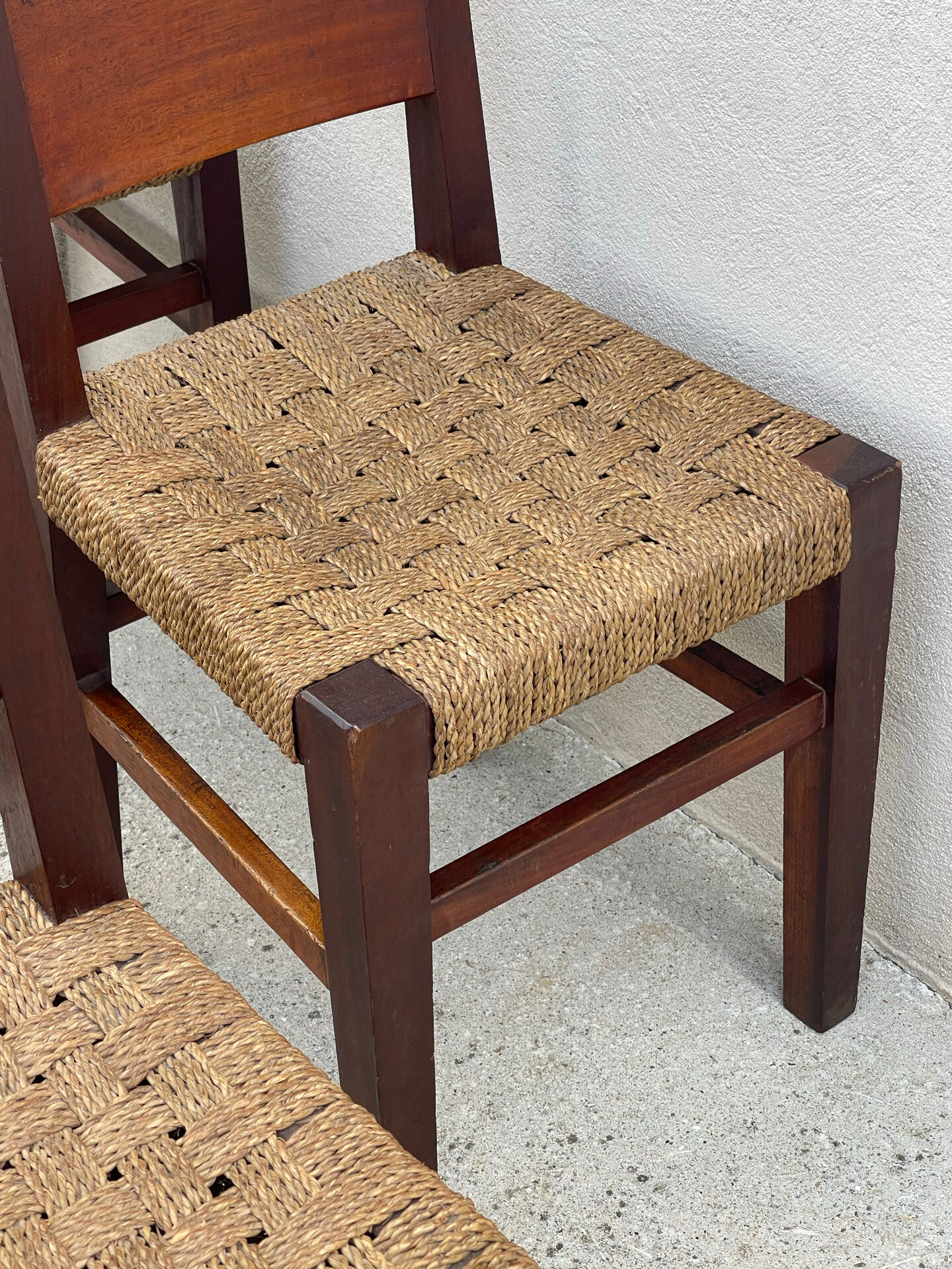 4 modernist chairs from the 1950s.