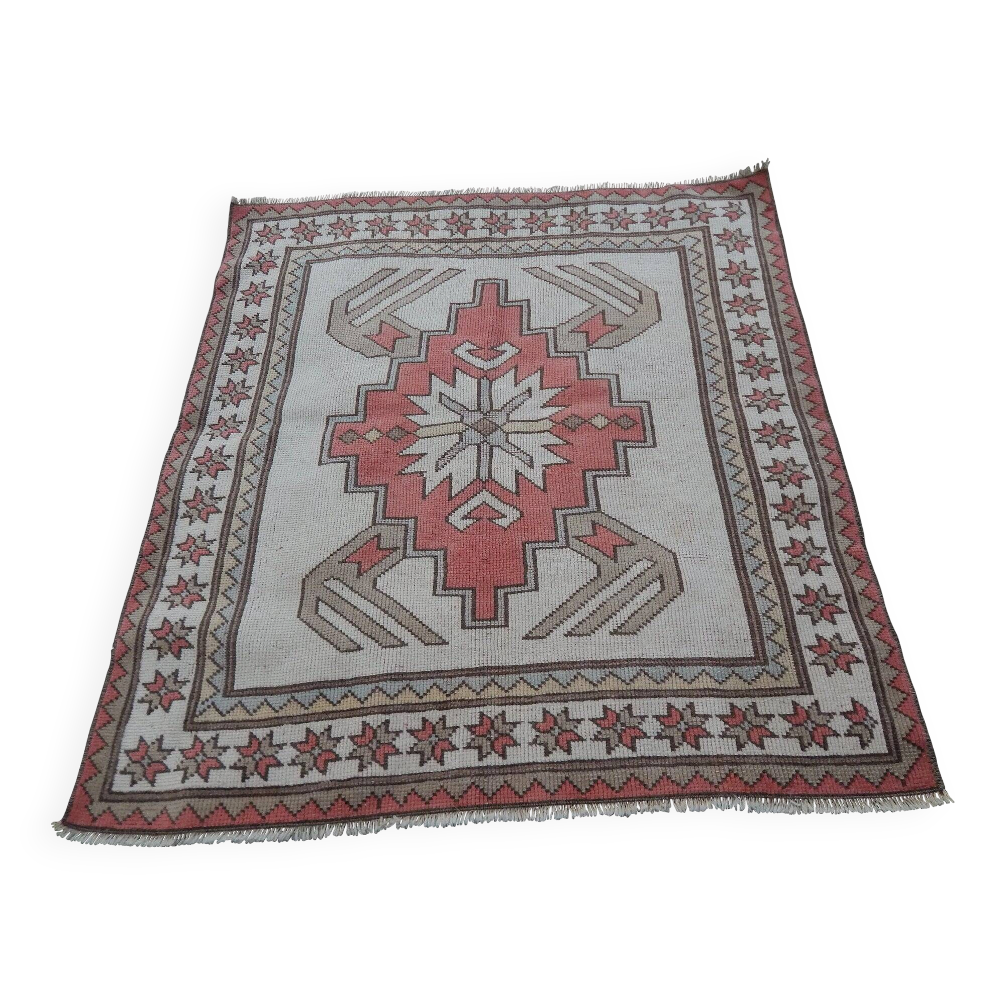Vintage handmade Turkish rug 116x122 cm