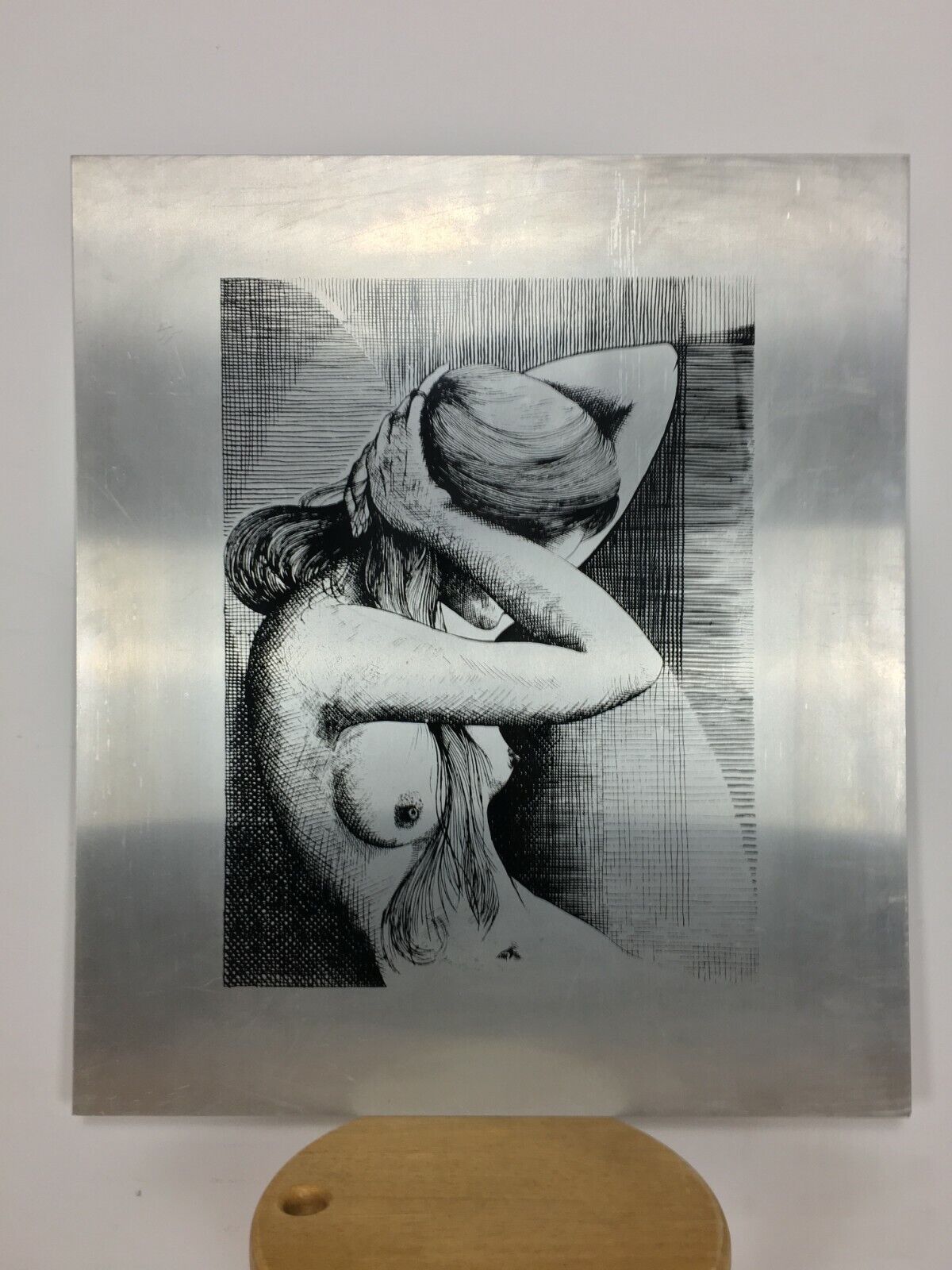 Engraving on aluminum plate 70s