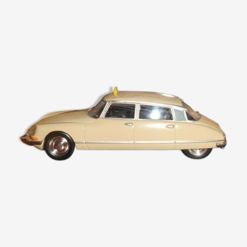 Citroën ds 21 pallas 1/43 taxi