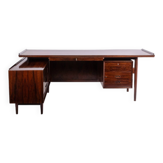 Arne Vodder for Sibast. Corner desk. 1970s.