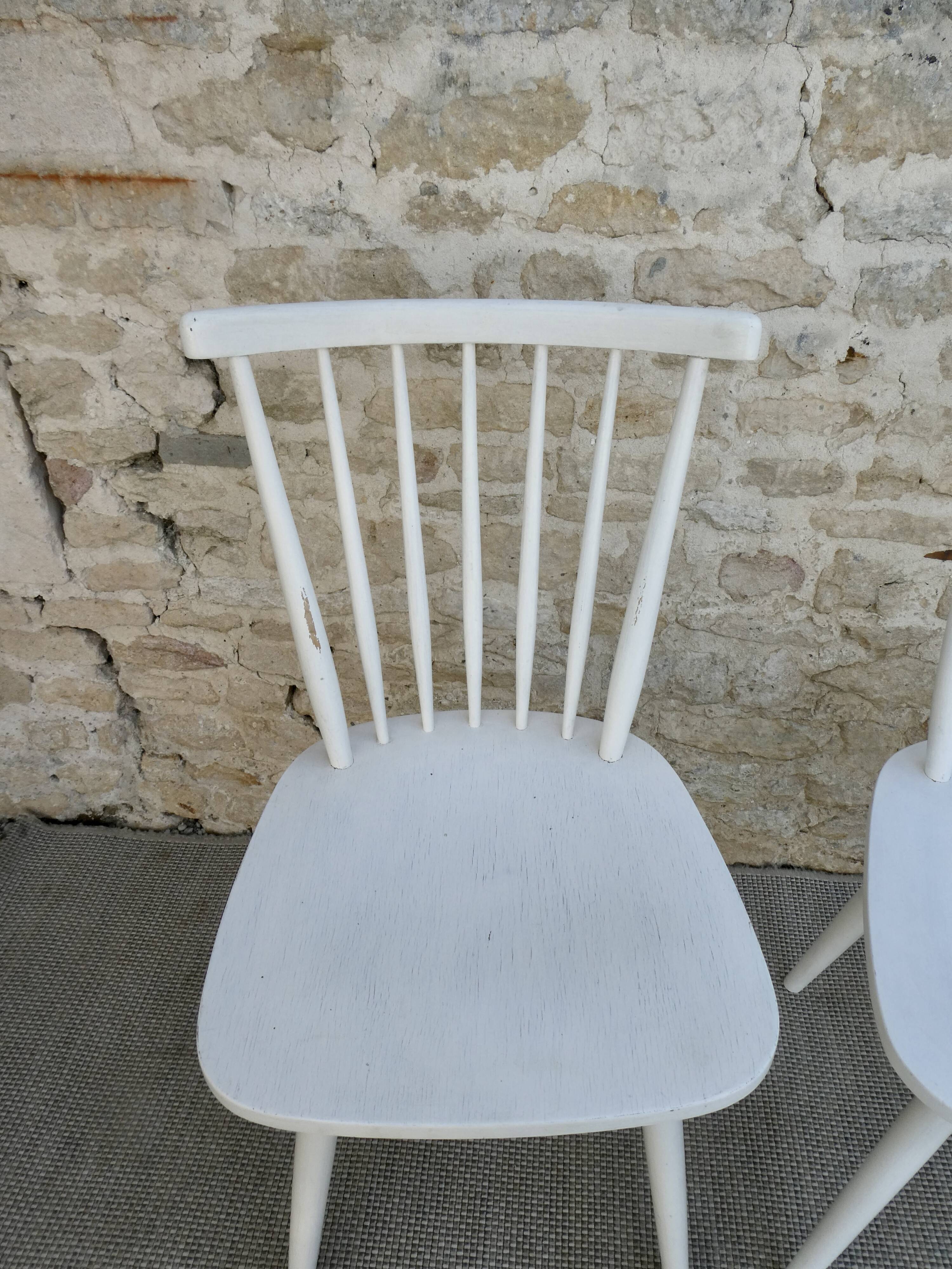 Pair of chairs with bars, wooden, white patina