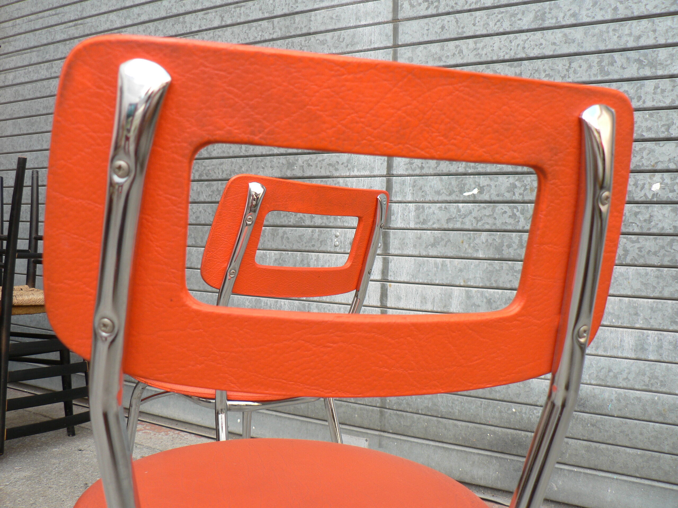 Lot of 2 vintage Orange chairs