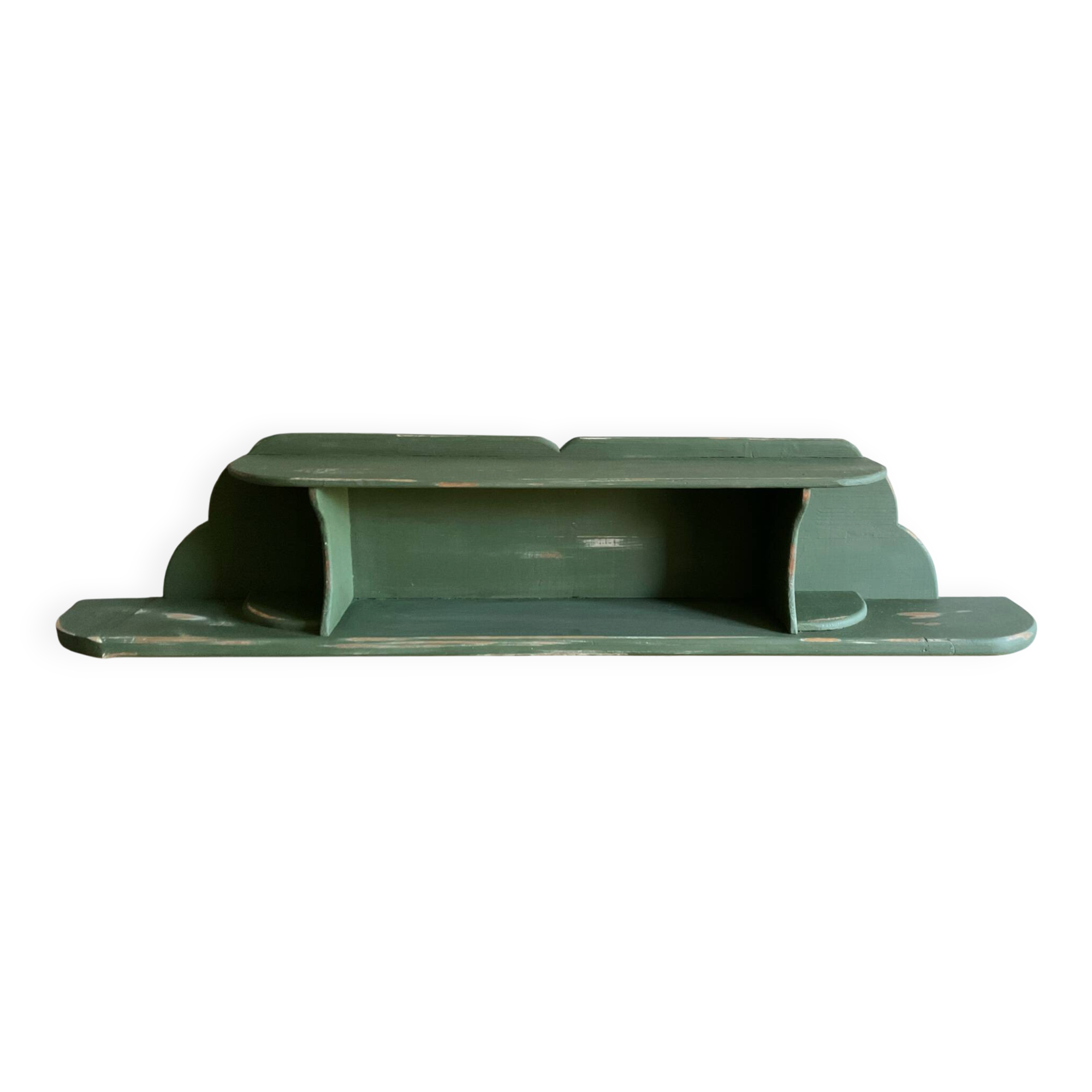 Wall shelf