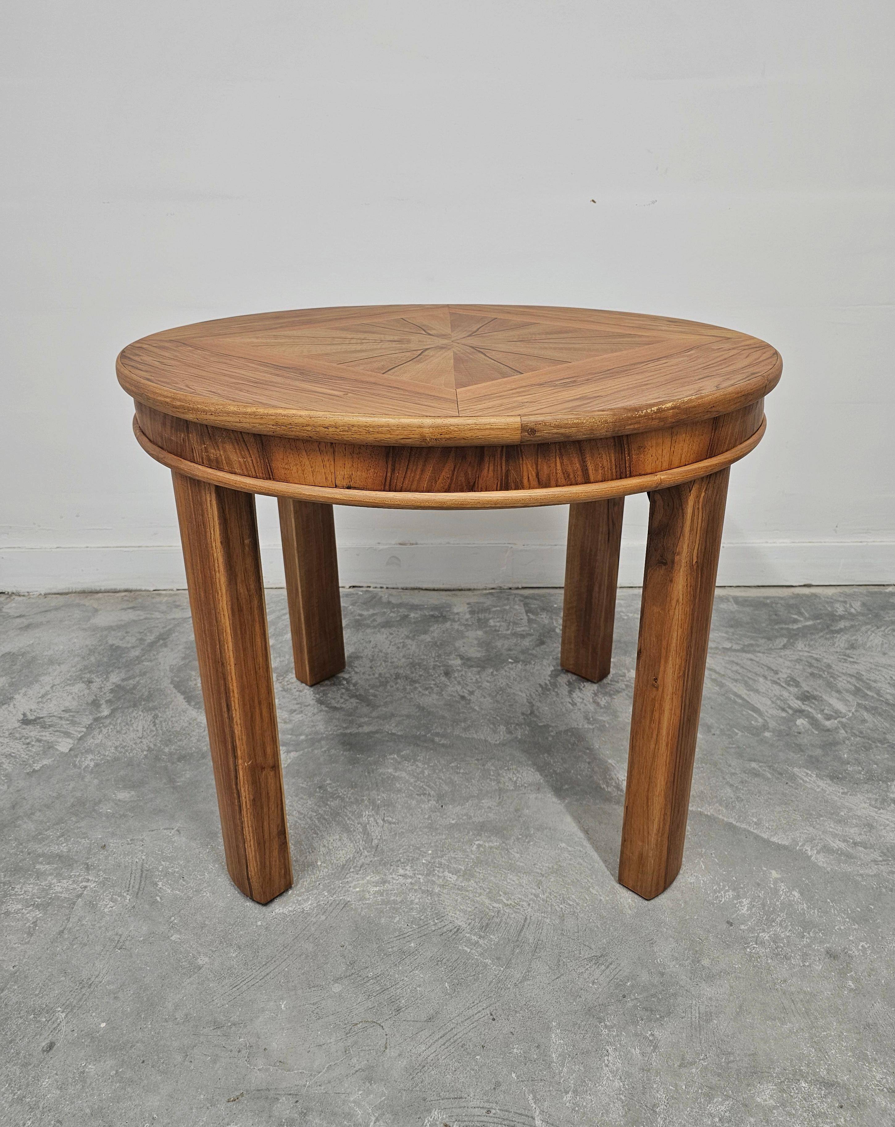 Art Deco Round Side Table in Walnut 1930s