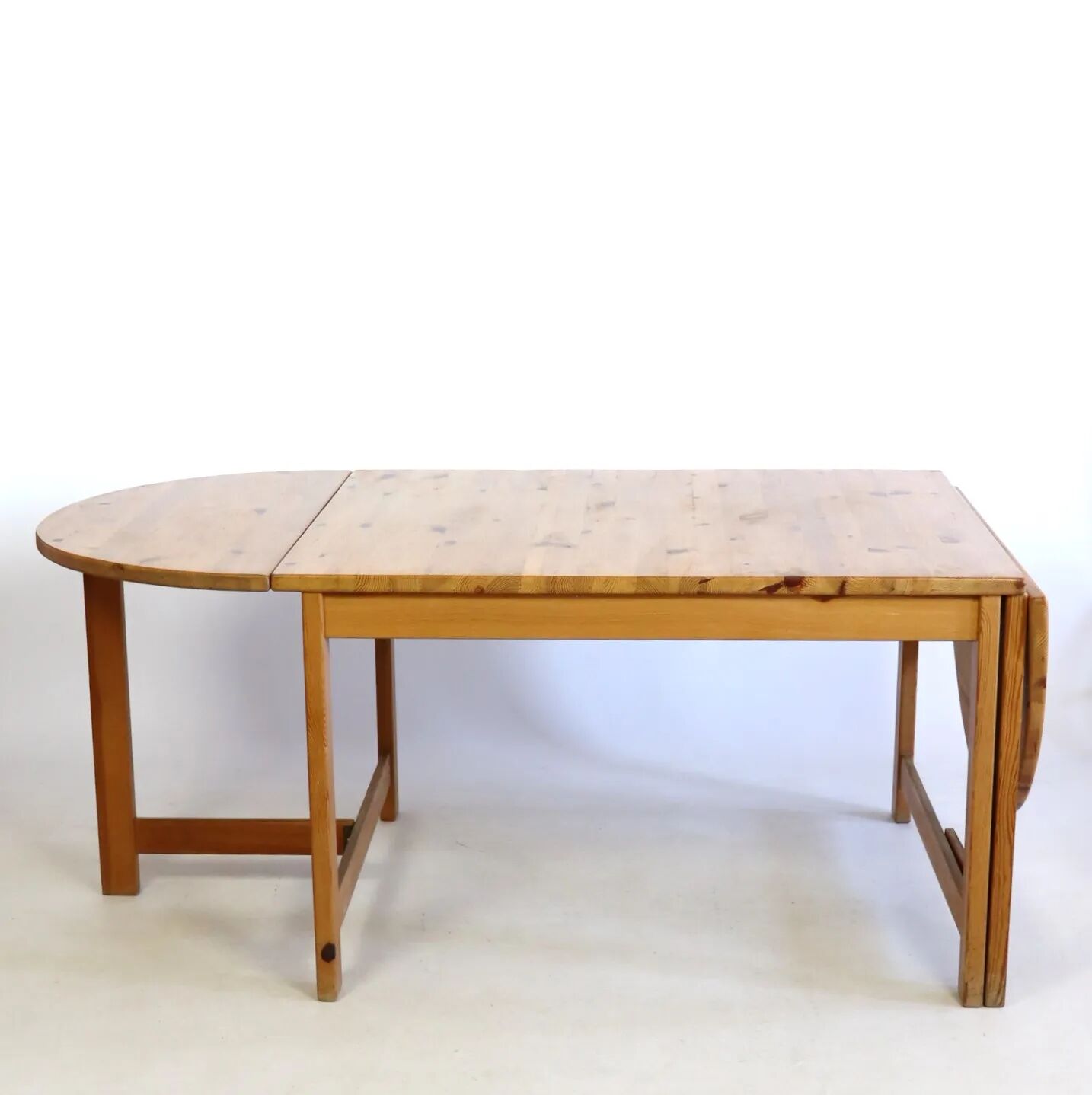 Table à manger en pin de Karin Moberg années 70