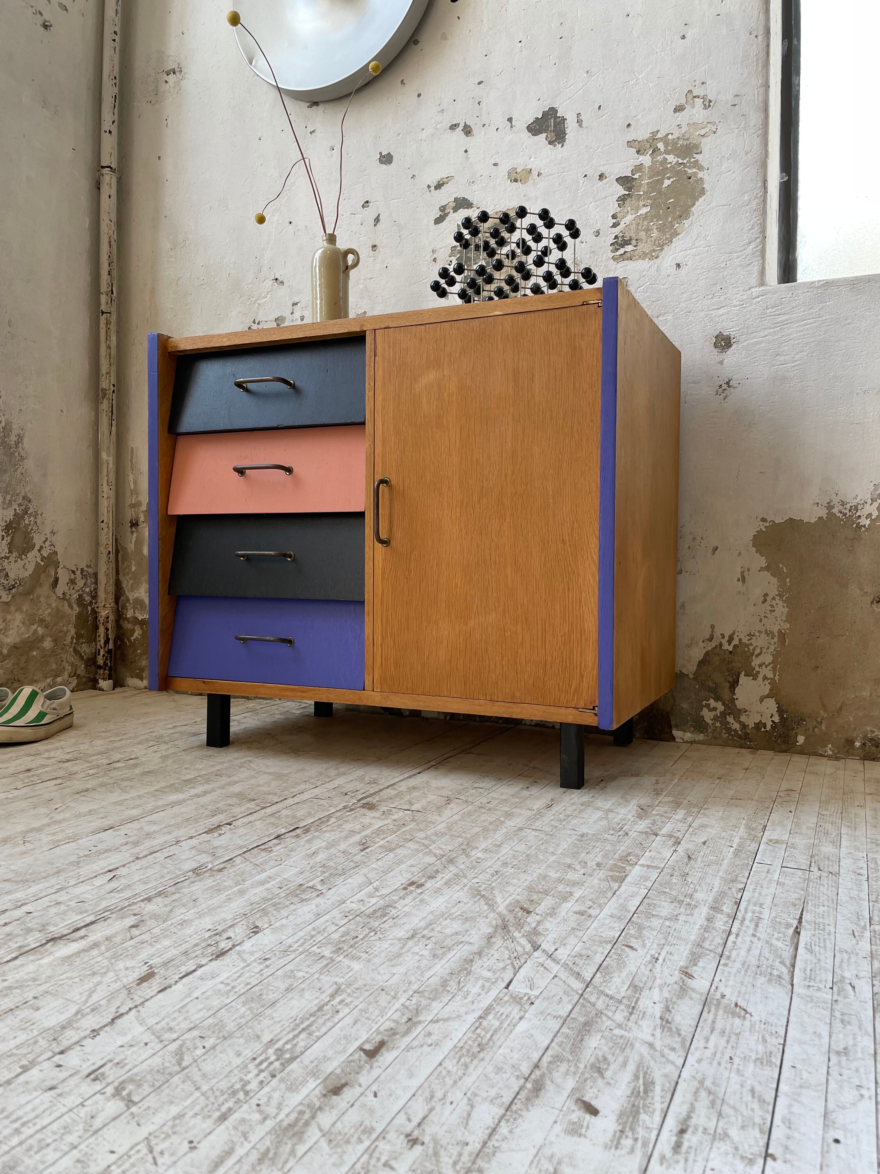 Meuble commode colorée années 60