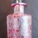 Flacon à parfum Baccarat dégagé à l'acide: Eglantier rouge