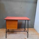 Red vintage desk and its chair