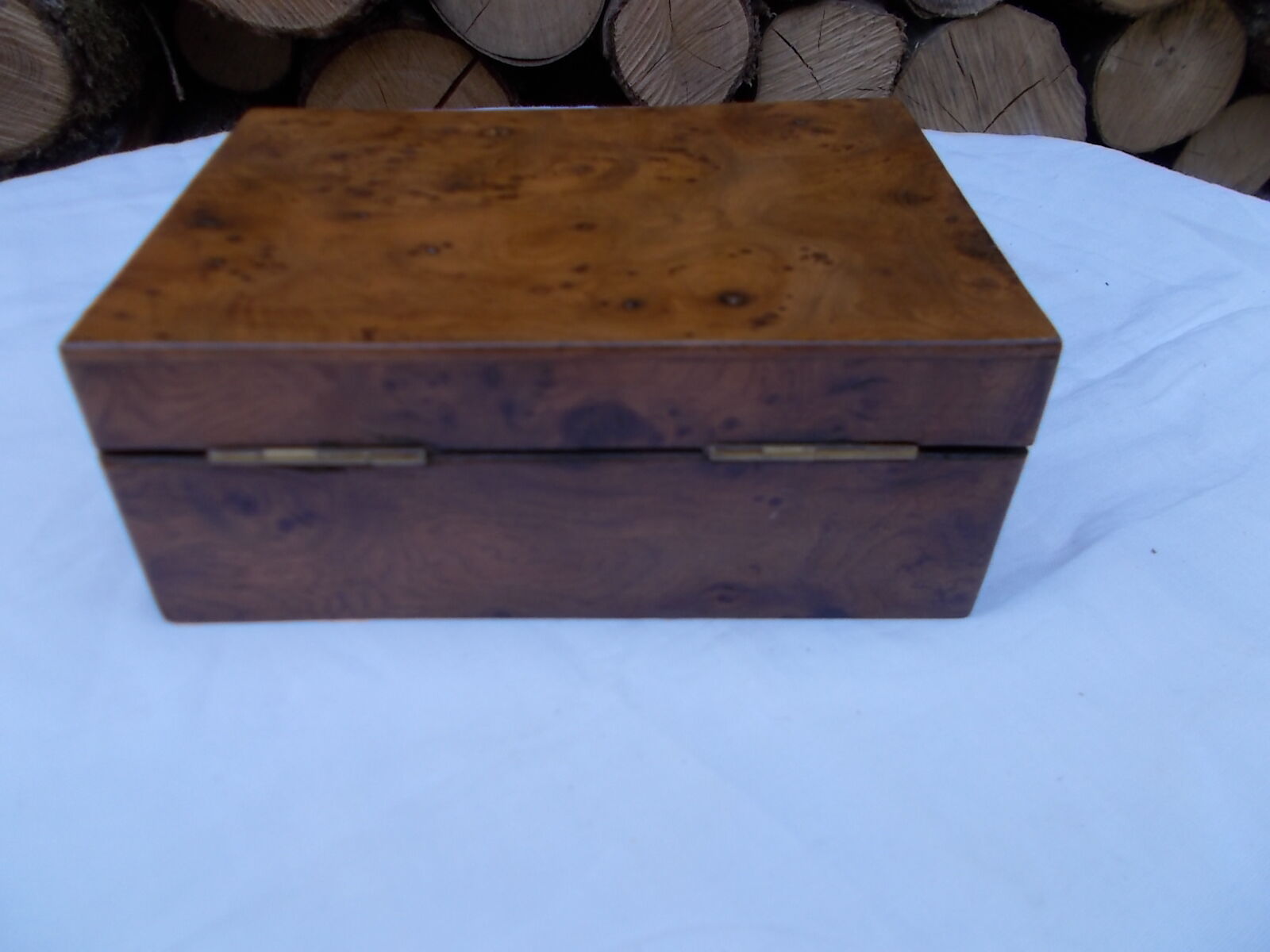 Walnut bramble box