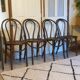 Quatre chaises bistrot