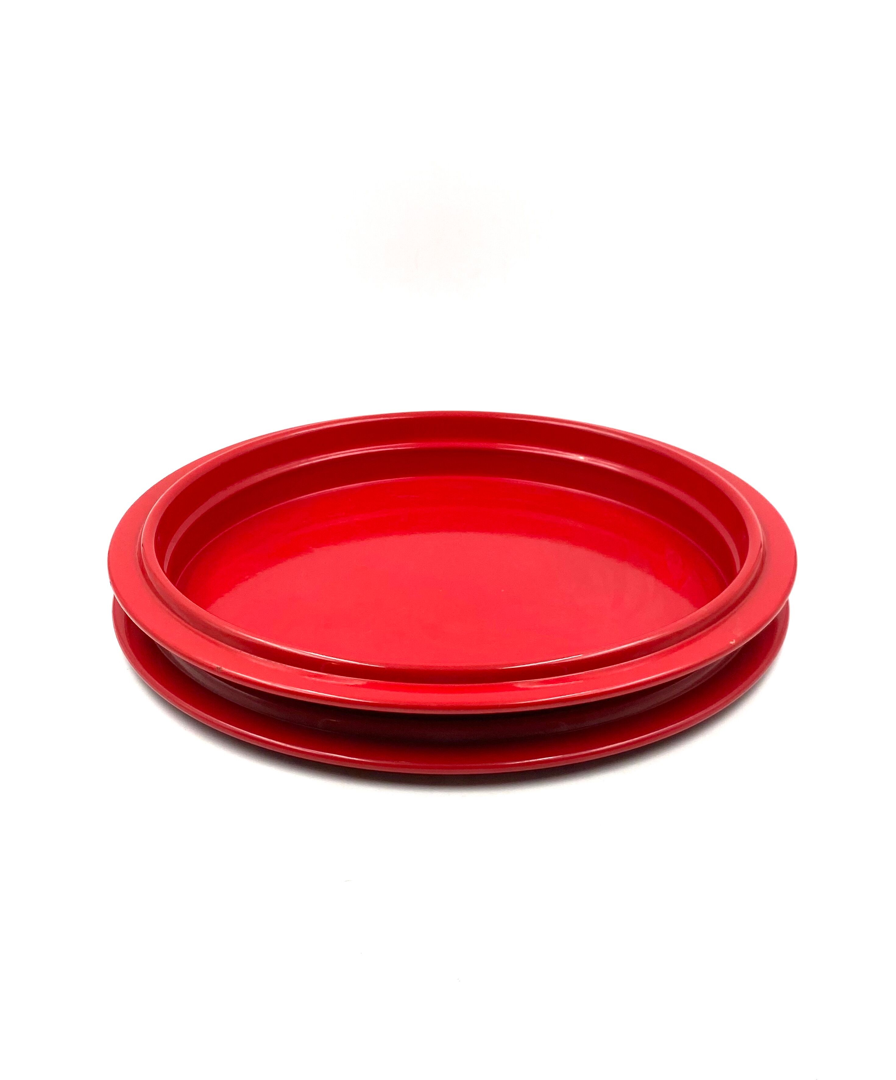 Gianfranco Frattini, red tray, Progetti Italy, 1970s