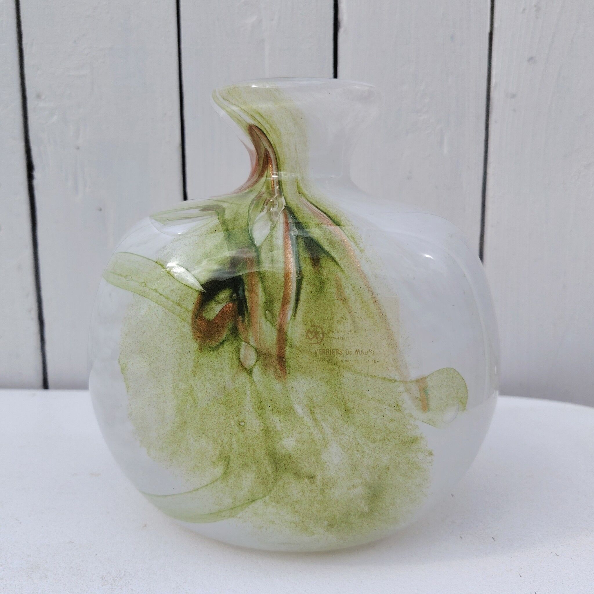 Blown glass vase, Bob the Bleis, Maure-vieil