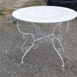 Garden table 1900 in wrought iron