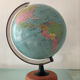 Globe terrestre vintage des années 70-80