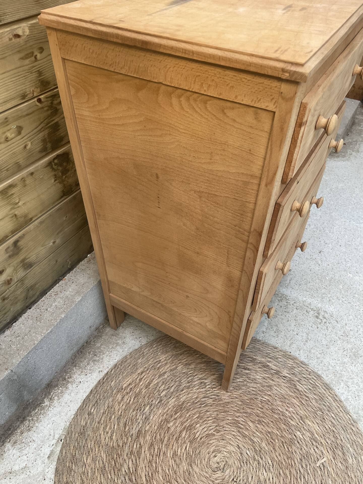 Parisian chest of drawers