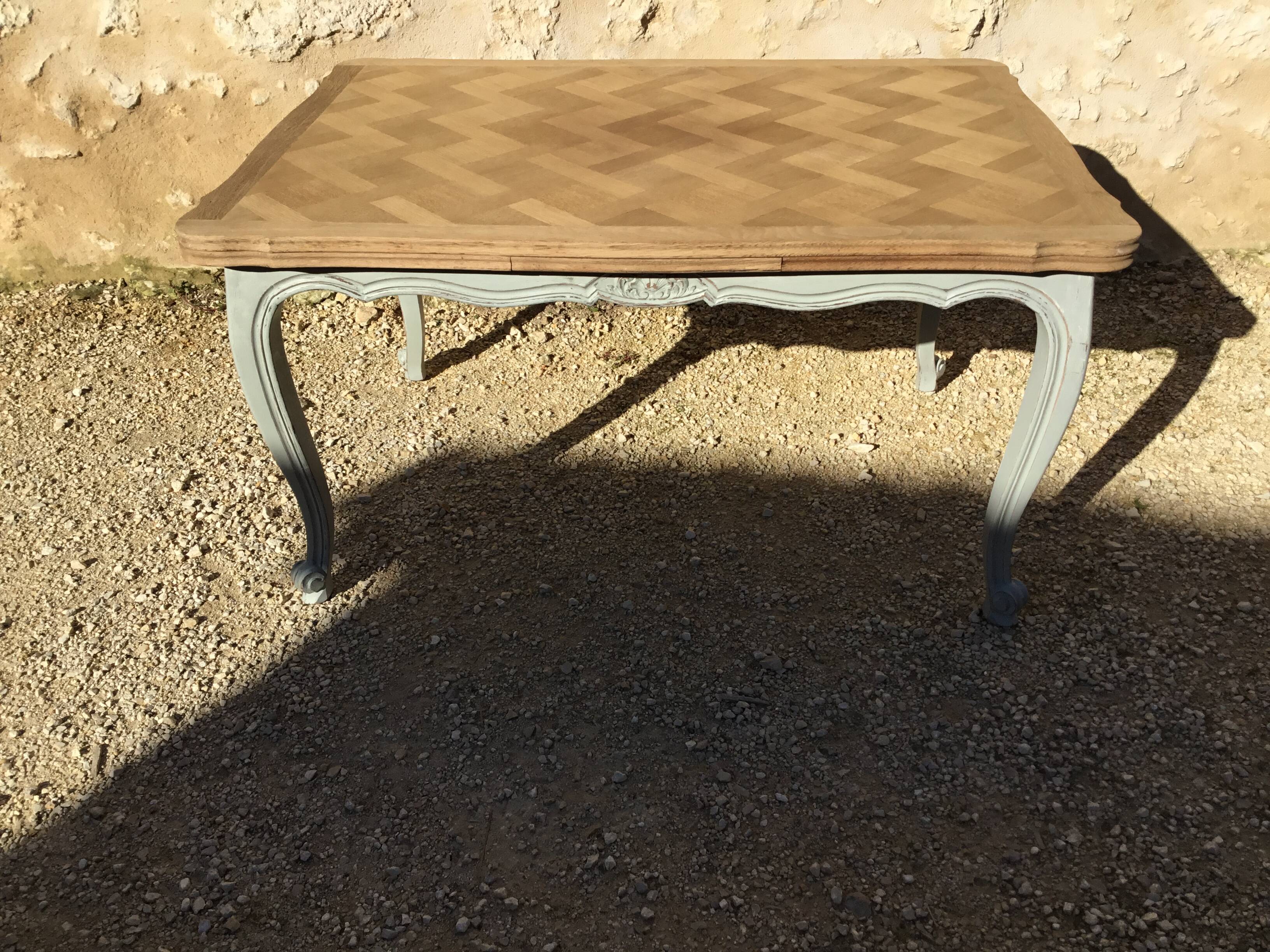 Louis XV style table in oak with natural wood top