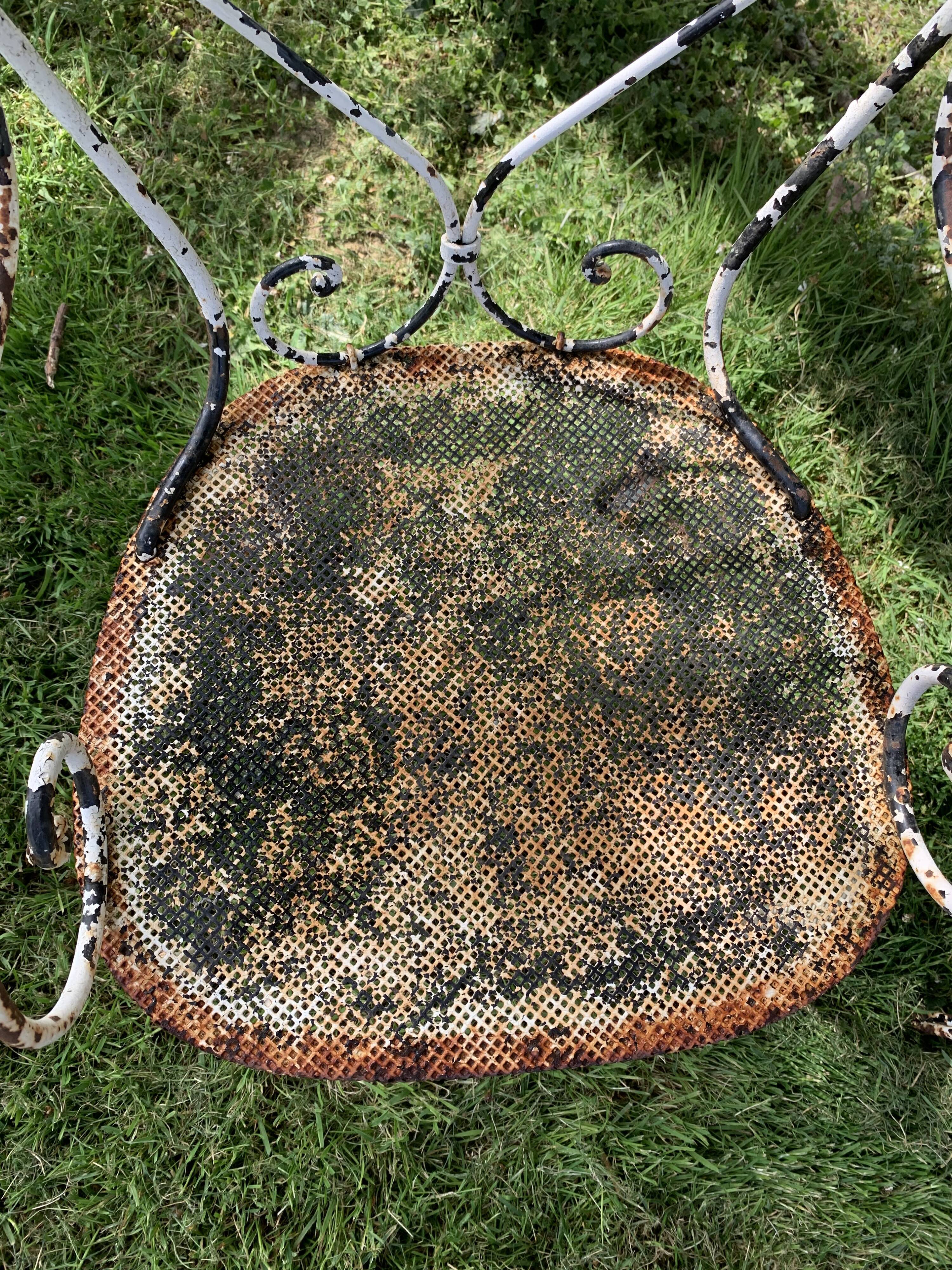 Lot of 2 garden chairs