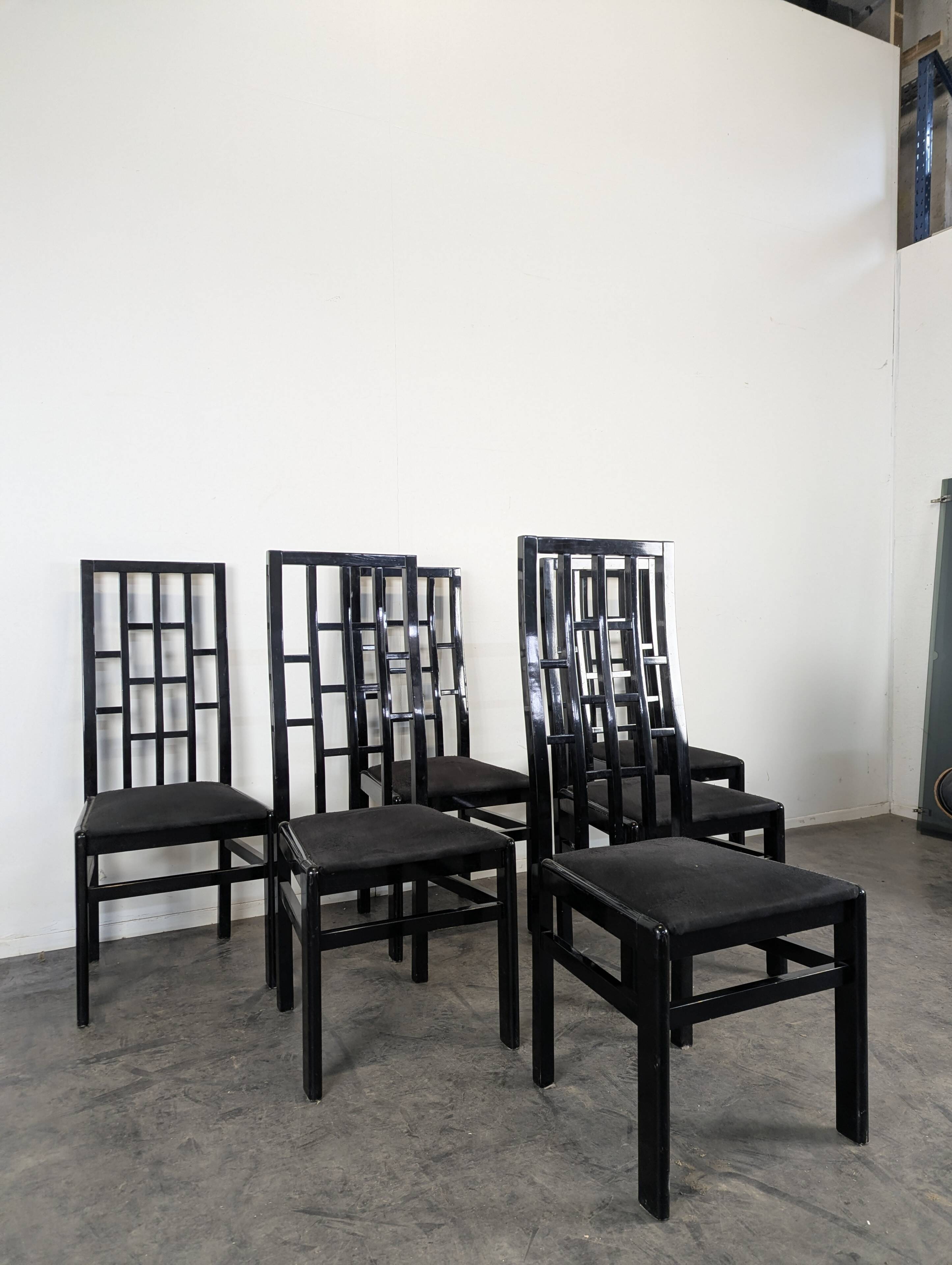 Set of 6 black lacquered Japonese-style chairs.