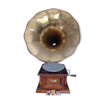 Pretty and former phonograph of François Désiré Odobez