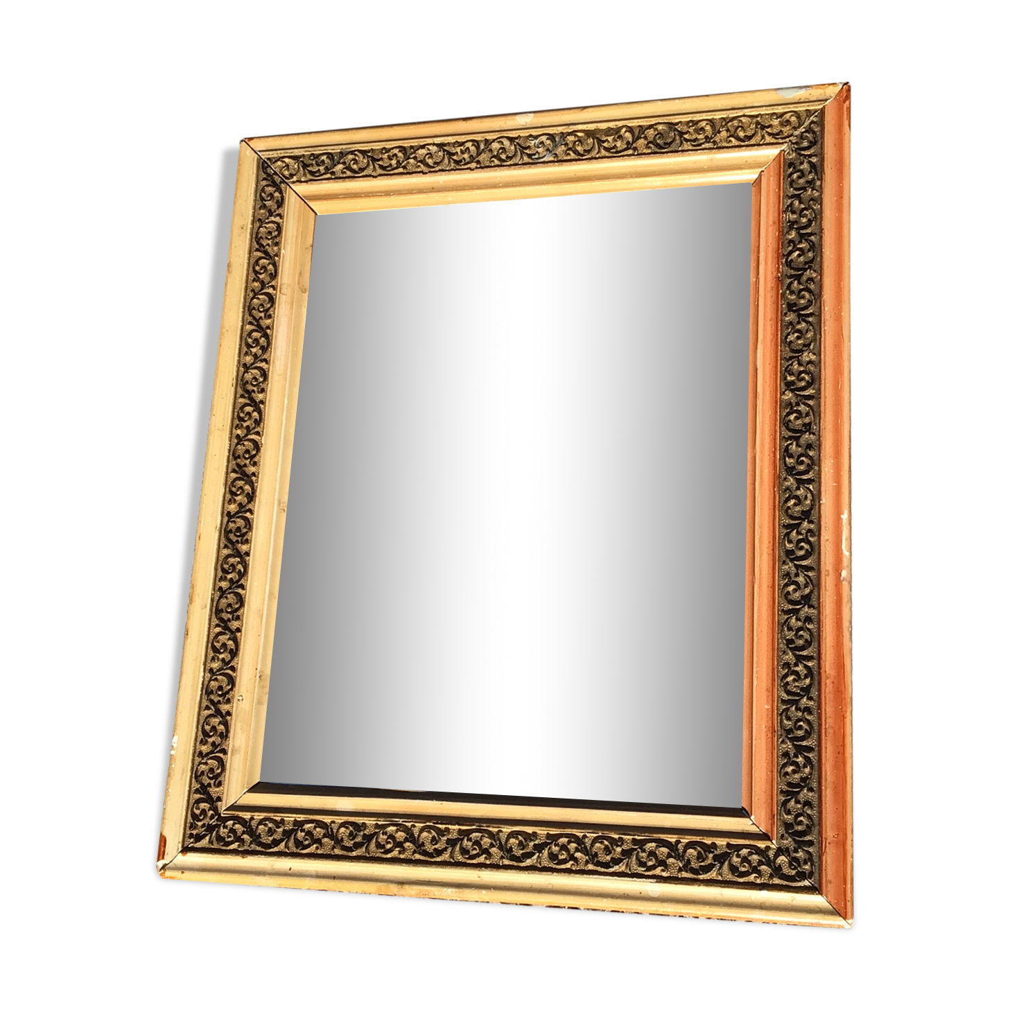 Wooden mirror 28x33cm