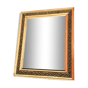 Wooden mirror 28x33cm