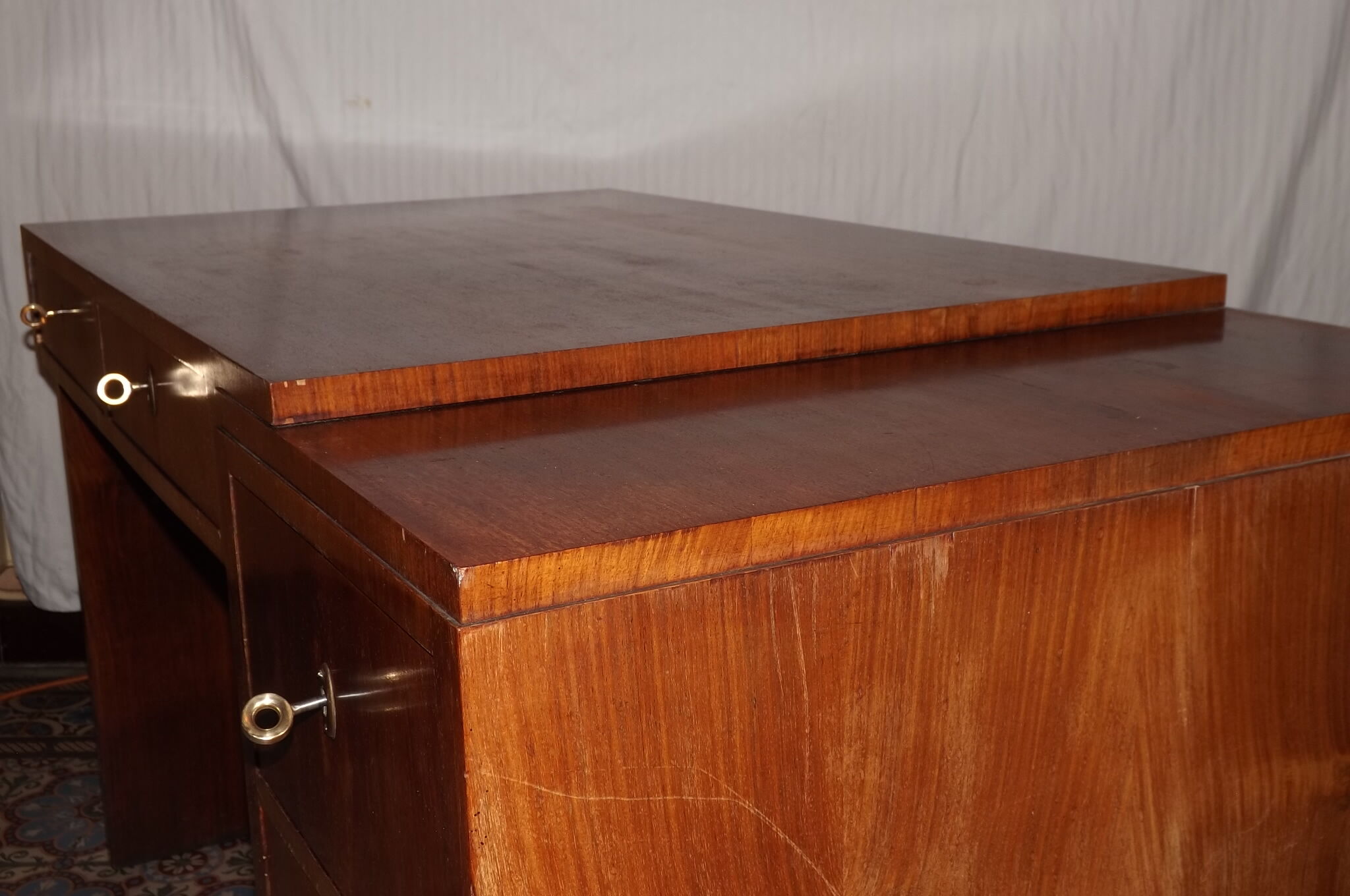 Art deco desk by Jules Leleu