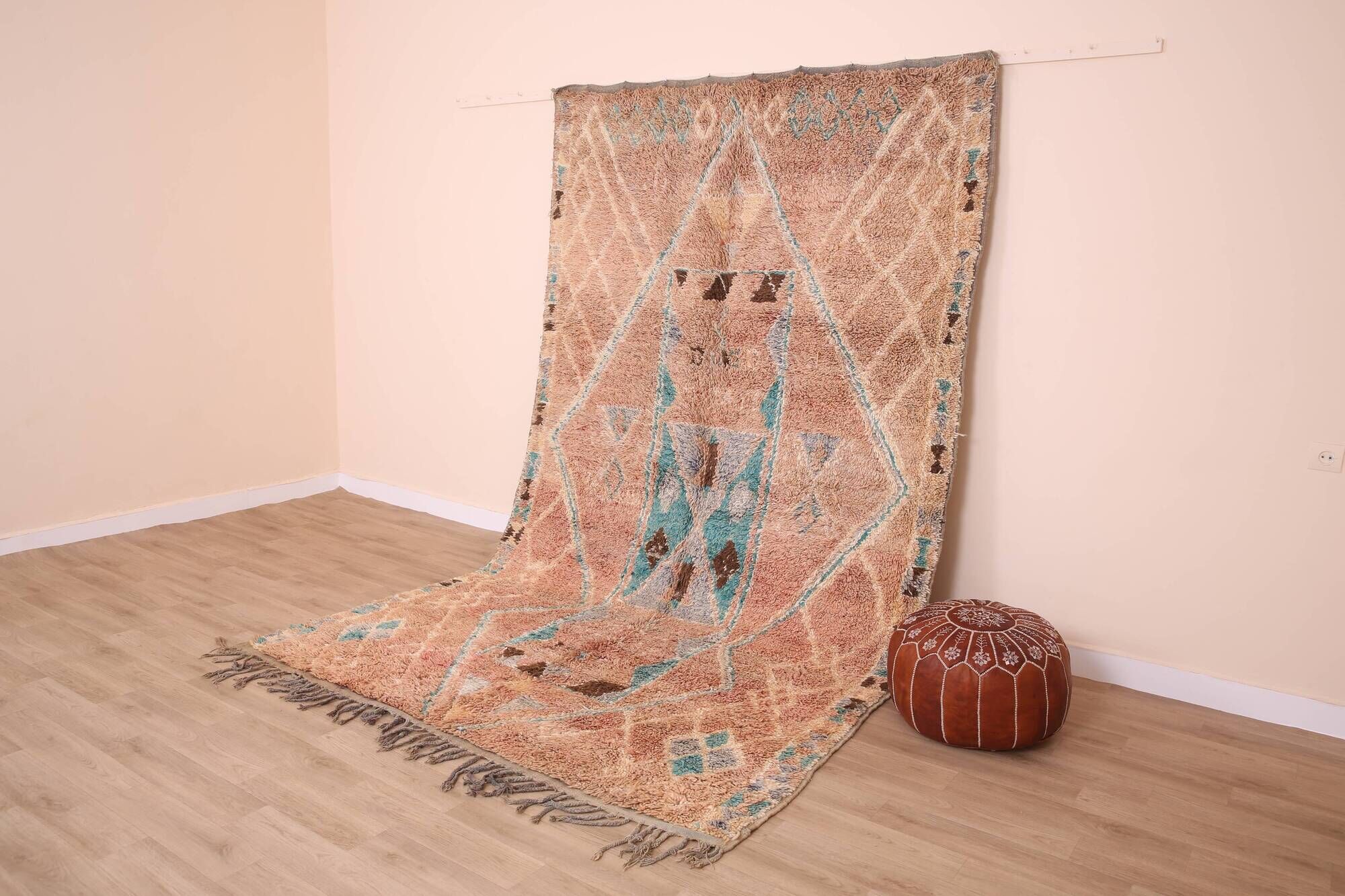 Terracotta Vintage Moroccan Rug 192 x 322 cm, Berber Handmade Wool Rug Boho