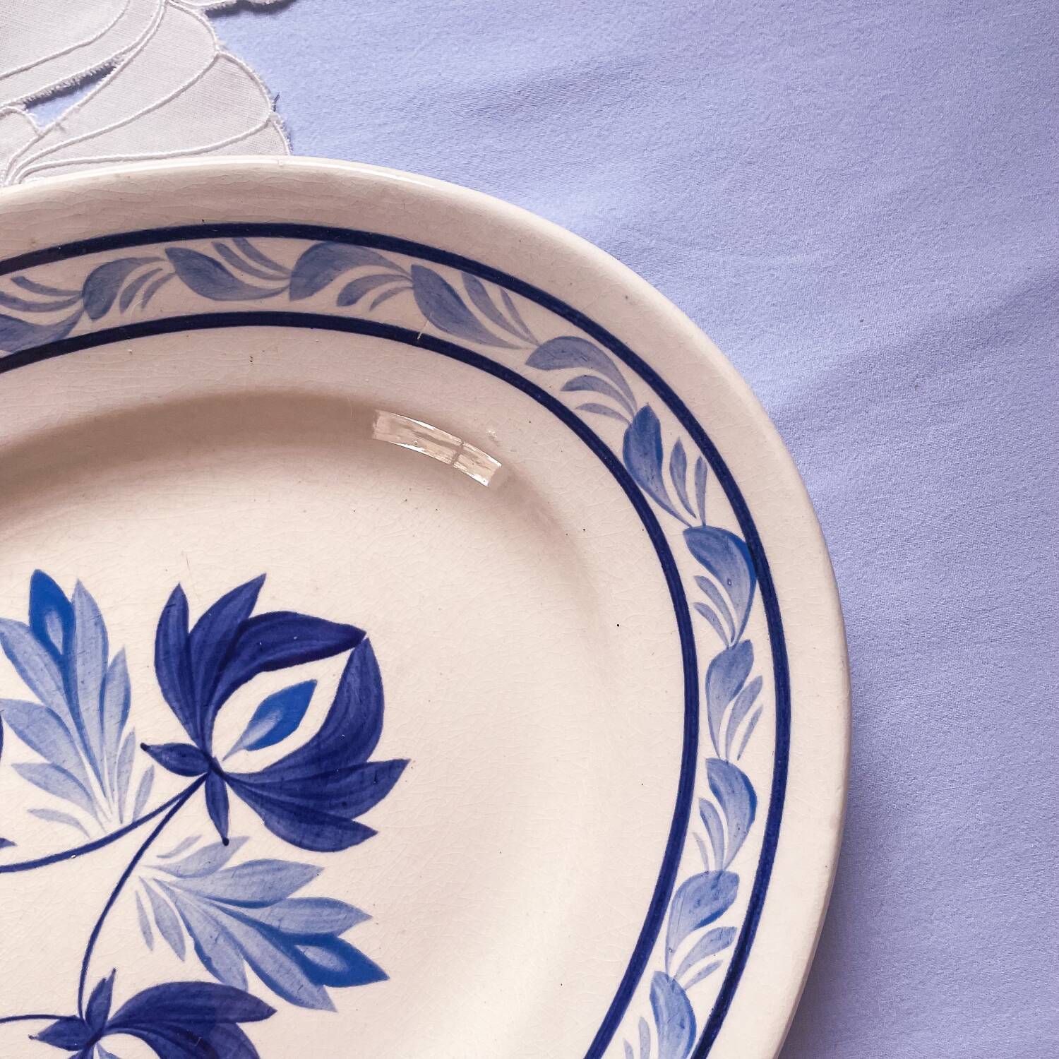 Choisy le roi oval dish