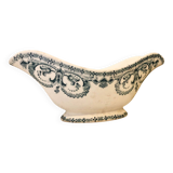 Ironware sauceboat at the Planteur de Caïffa