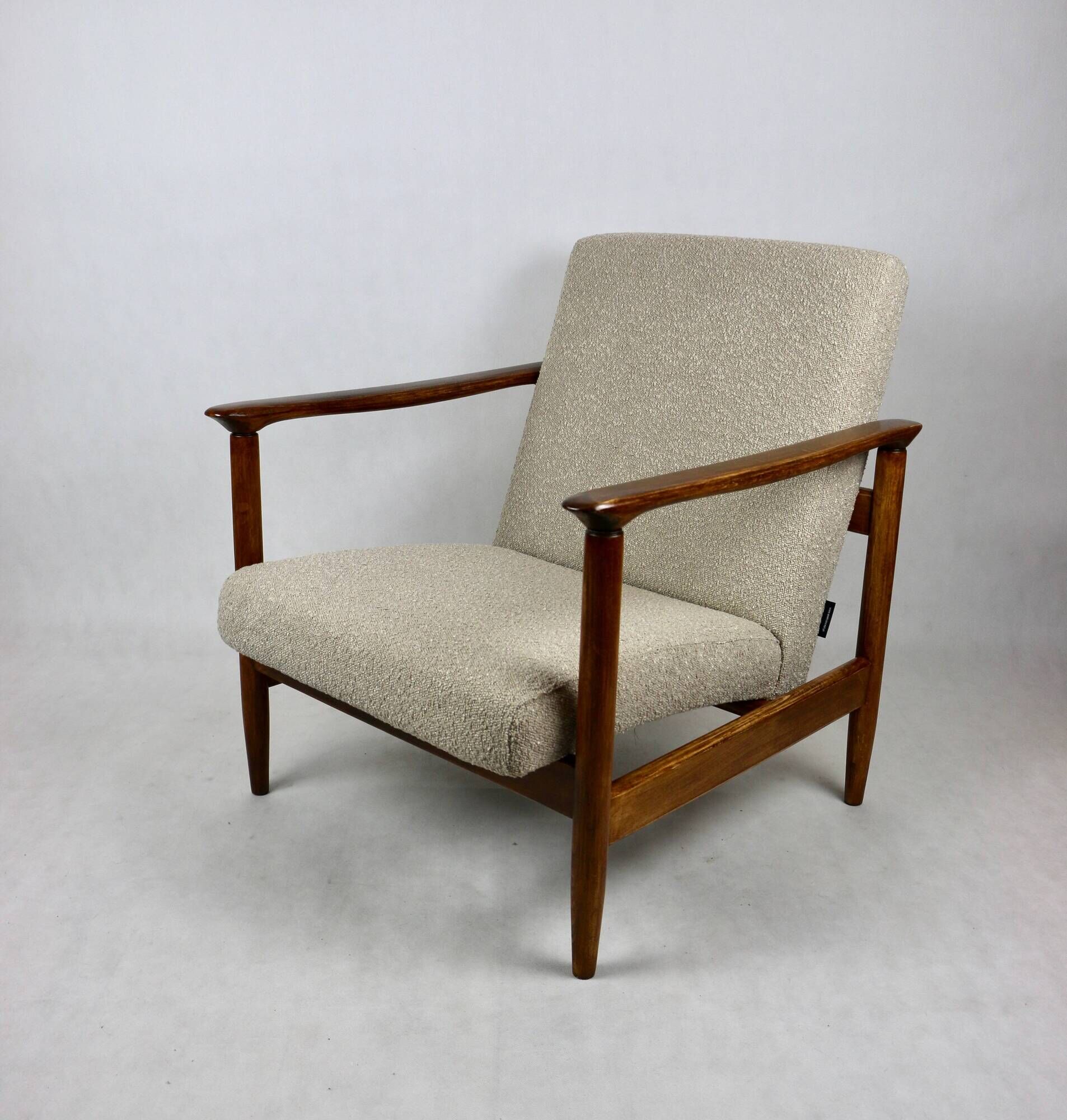 GFM-142 armchair, design by Edmund Homa from the 70s, beige boucle - 2 pieces available