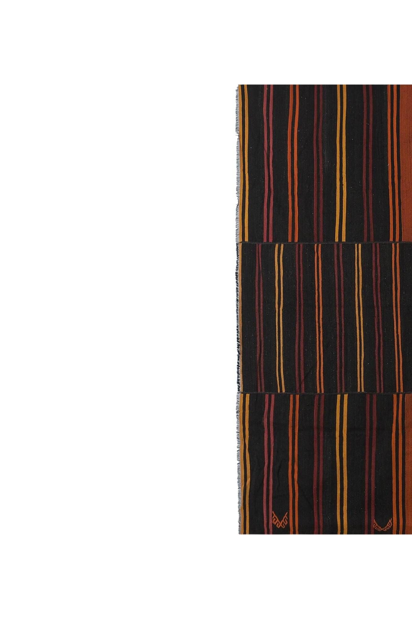 Vintage Turkish kilim, handwoven, 310x360 cm.